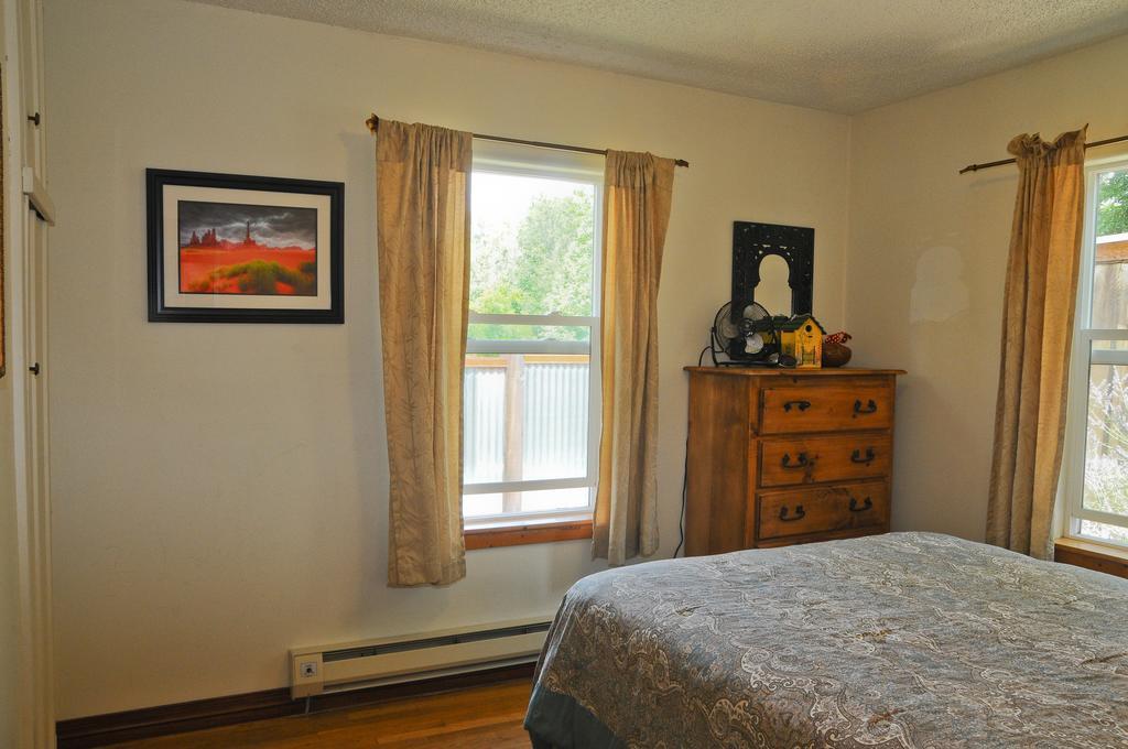 Cottonwood Cottage Moab Room photo